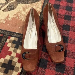 Womens vintage Salvatore Ferragamo Moena suede buckle pumps